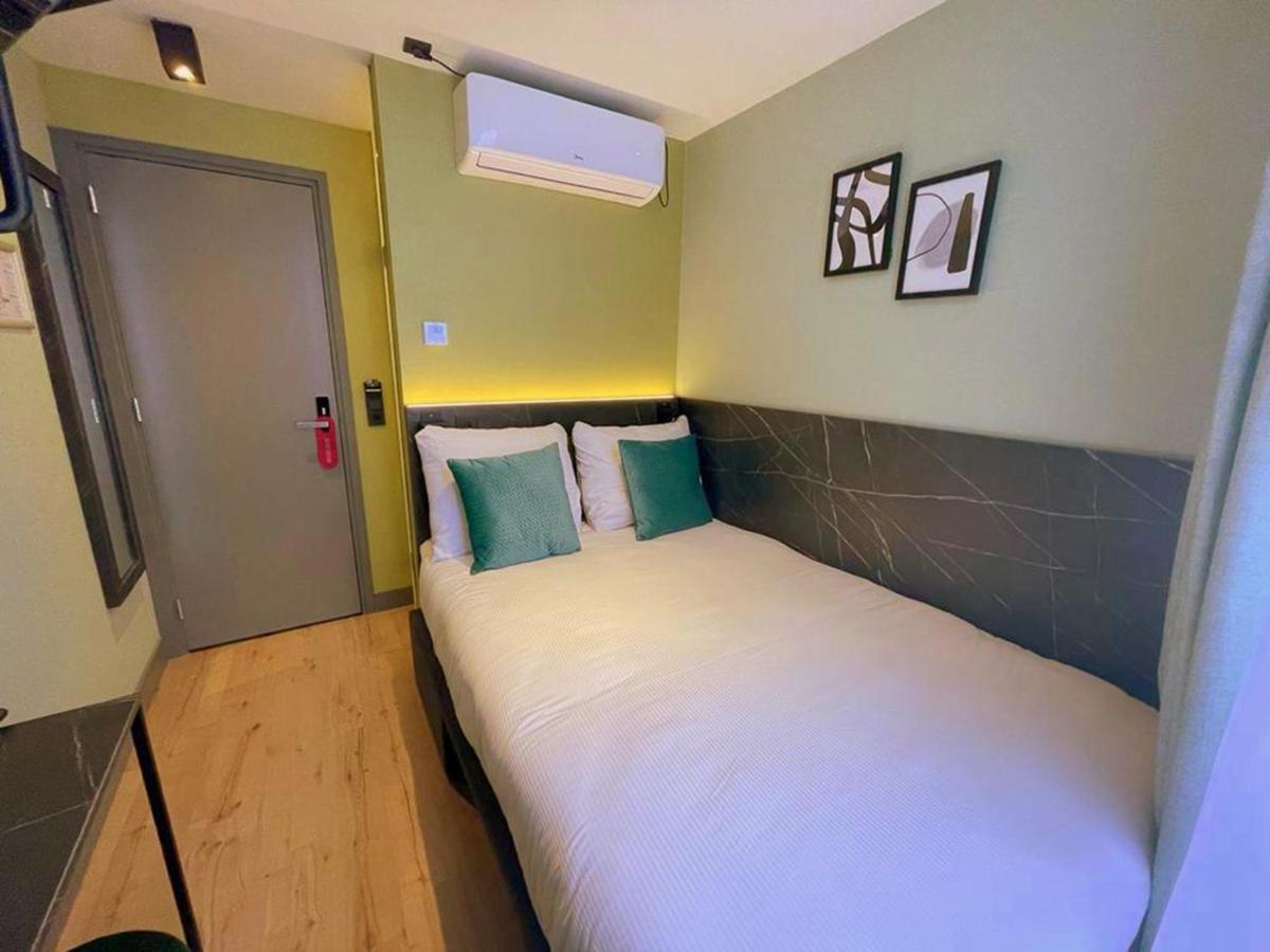 Ciao Papa Hotel Amsterdam Central Station Exterior foto
