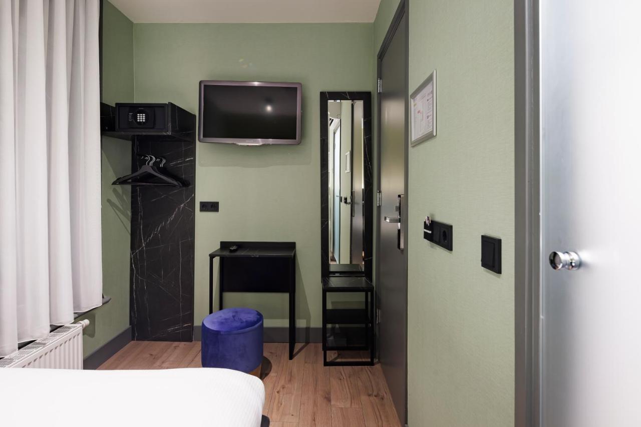 Ciao Papa Hotel Amsterdam Central Station Exterior foto