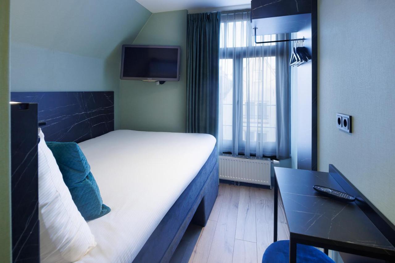 Ciao Papa Hotel Amsterdam Central Station Exterior foto
