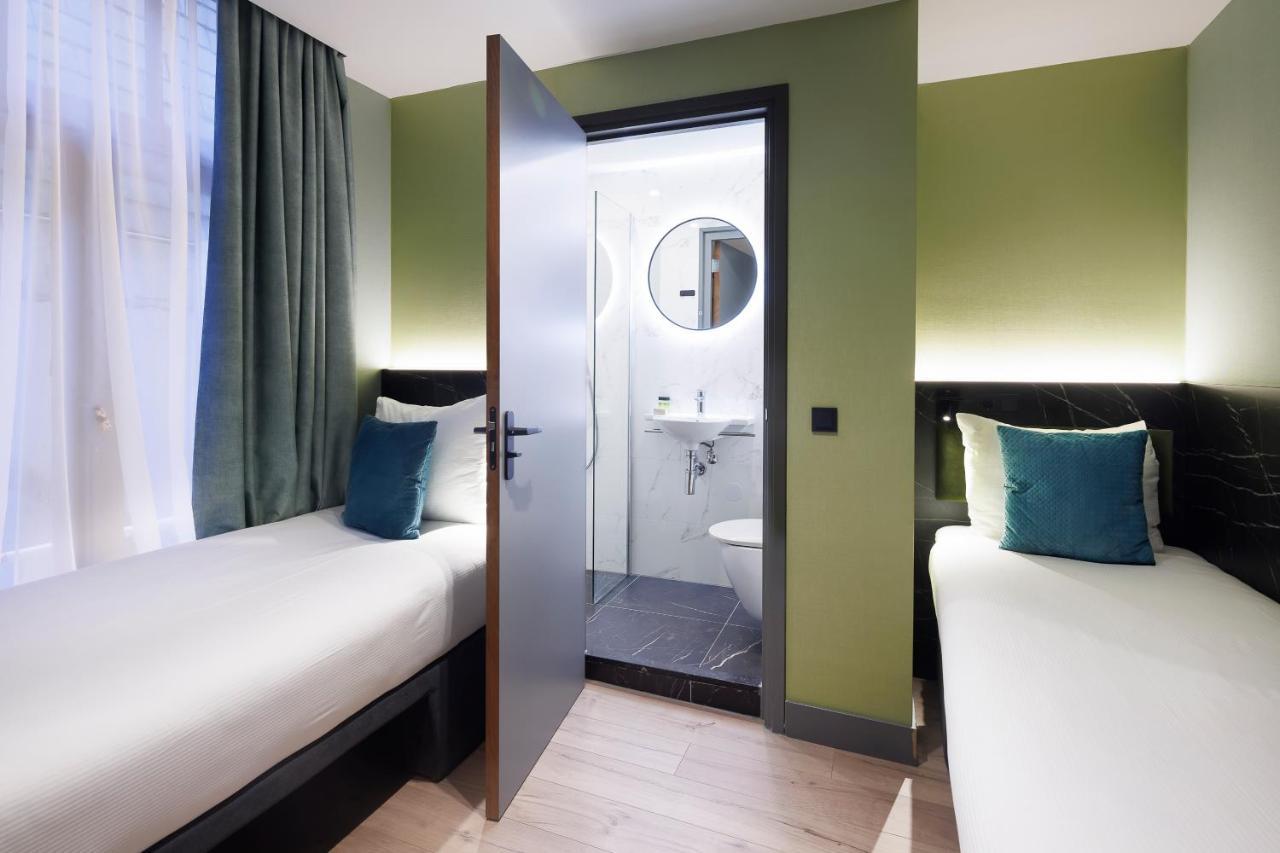 Ciao Papa Hotel Amsterdam Central Station Exterior foto